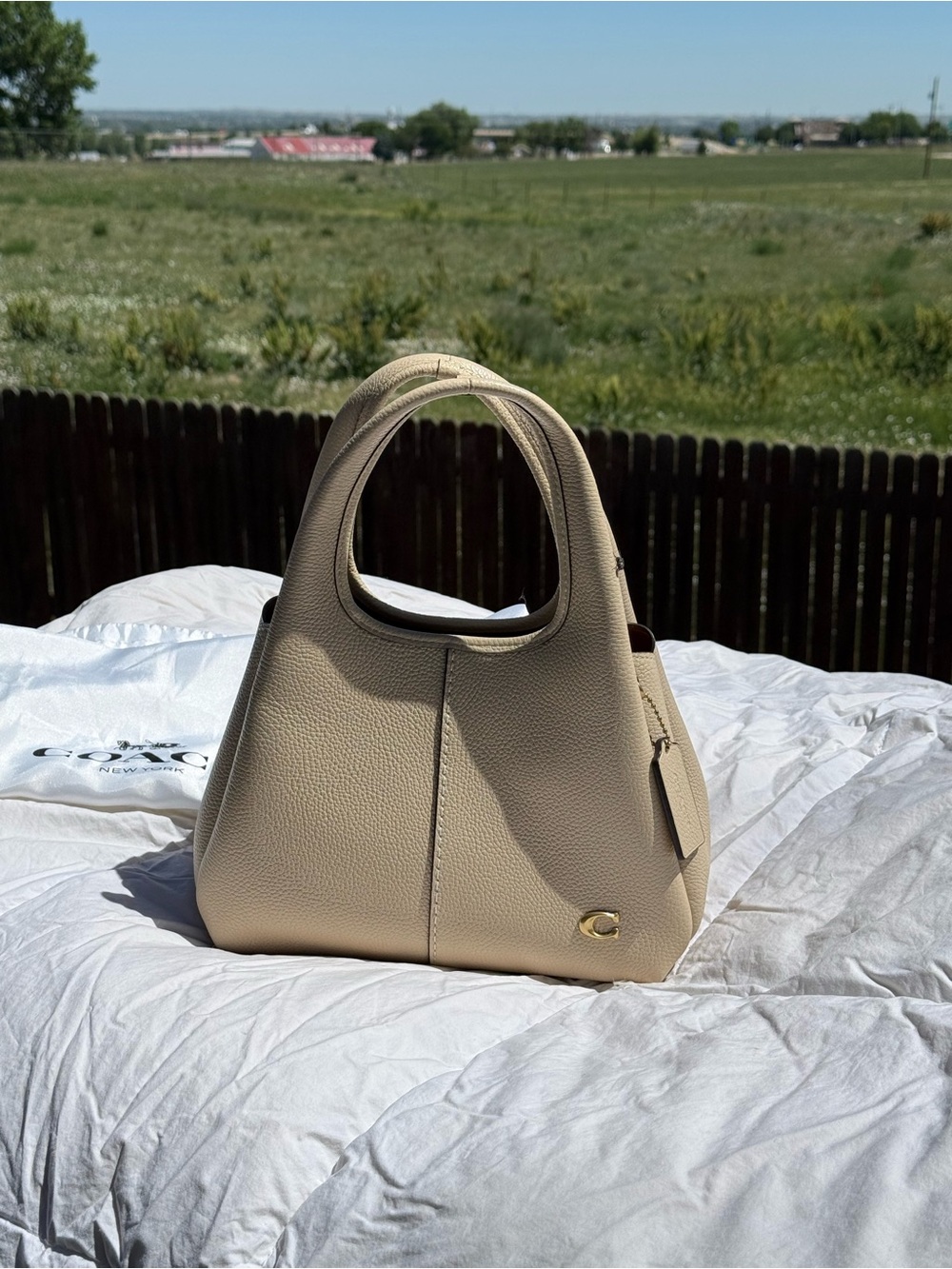 COACH lana shoulder bag NWT